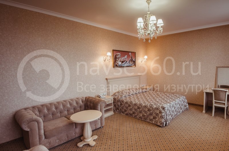 Резидент отель, номер 10