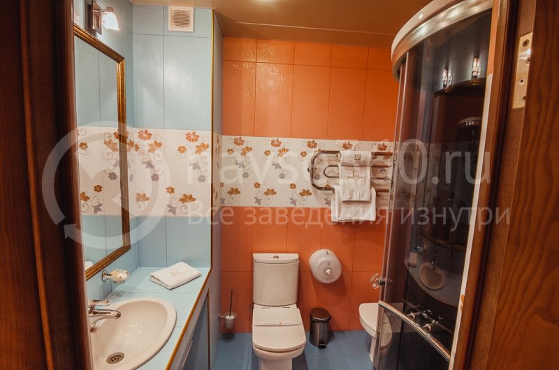 Резидент отель, санузел 17